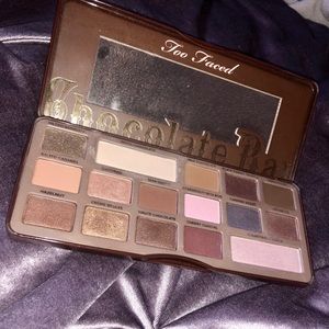 🍫🍫🍫Too Faced Chocolate Bar Palette